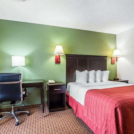 Quality Inn Savannah South Екстериор снимка