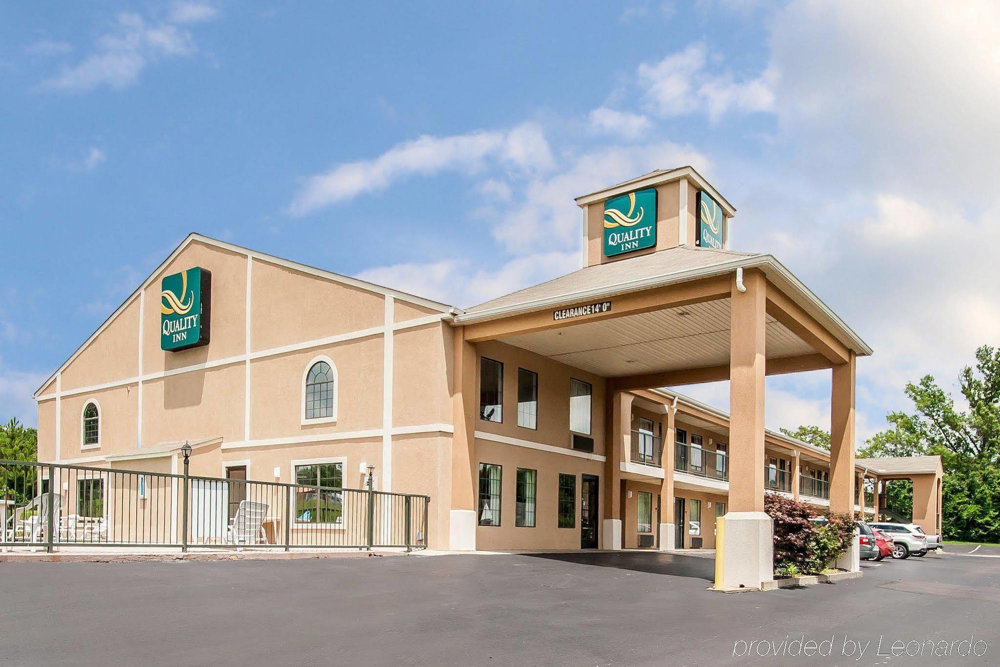Quality Inn Savannah South Екстериор снимка